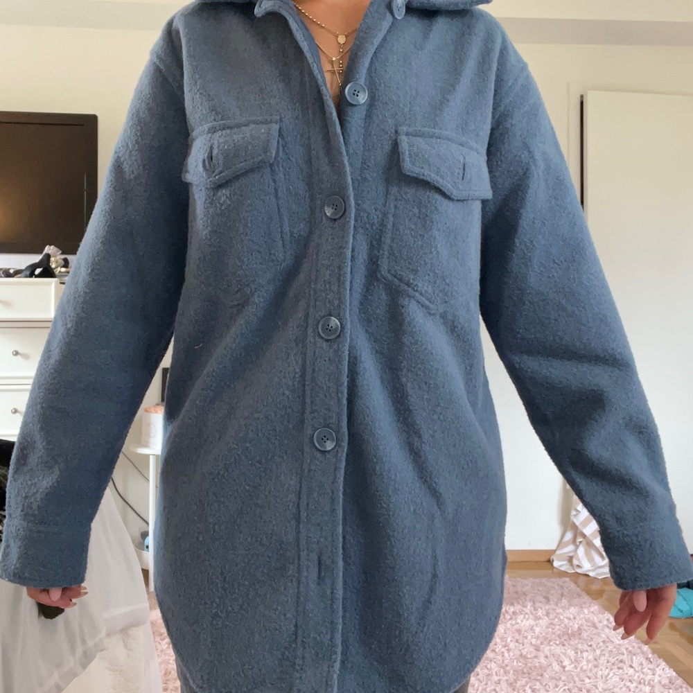Blue Shacket - Picture 3 of 3